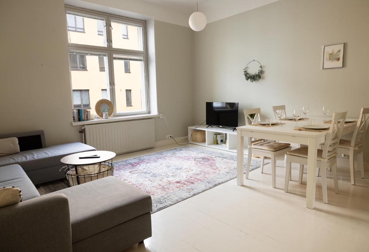 2Ndhomes Bright & Modern 1Br Home In Ullanlinna Helsingfors Eksteriør bilde